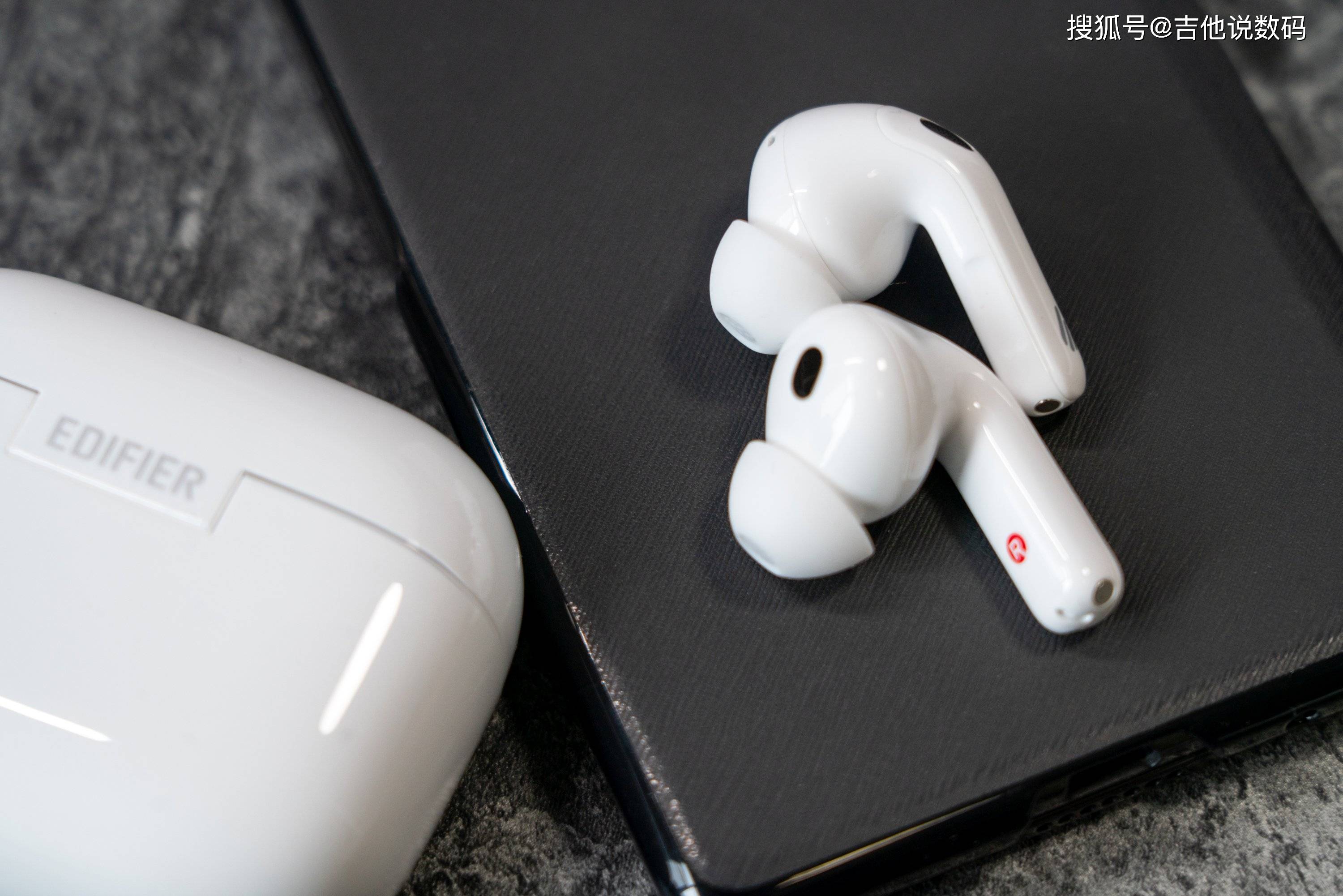 不必再为降噪牺牲音质?漫步者Lolli Pro5蓝牙耳机:被低估的卷王